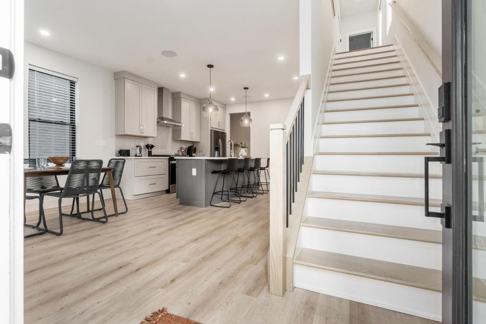 Stylish 4br In Merion Village Pd